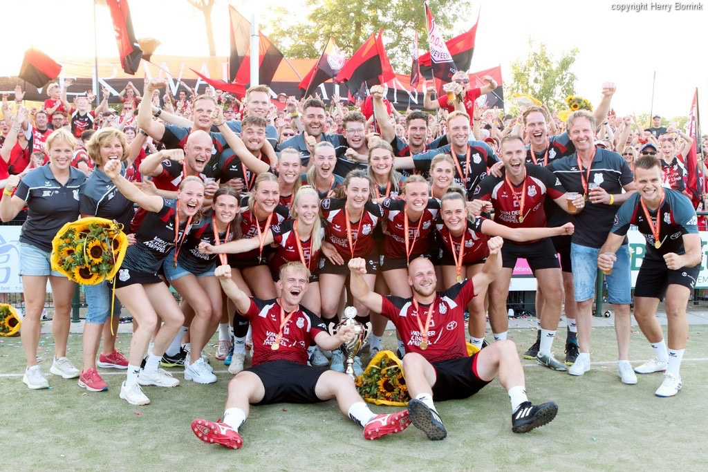 DOS’46/VDK Groep is Nederlands kampioen!