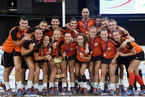 KORFBAL ORANJE wint in ERIMA het Wereldkampioenschap KORFBAL 2015.